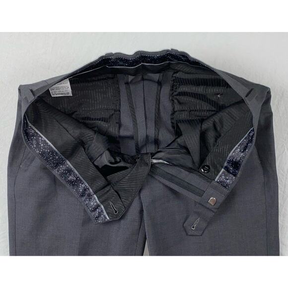 Bar III Skinny Fit Flat Front Stretch Poly-Wool Dress Pants, Slacks. Men's 30X30 - Picture 6 of 7